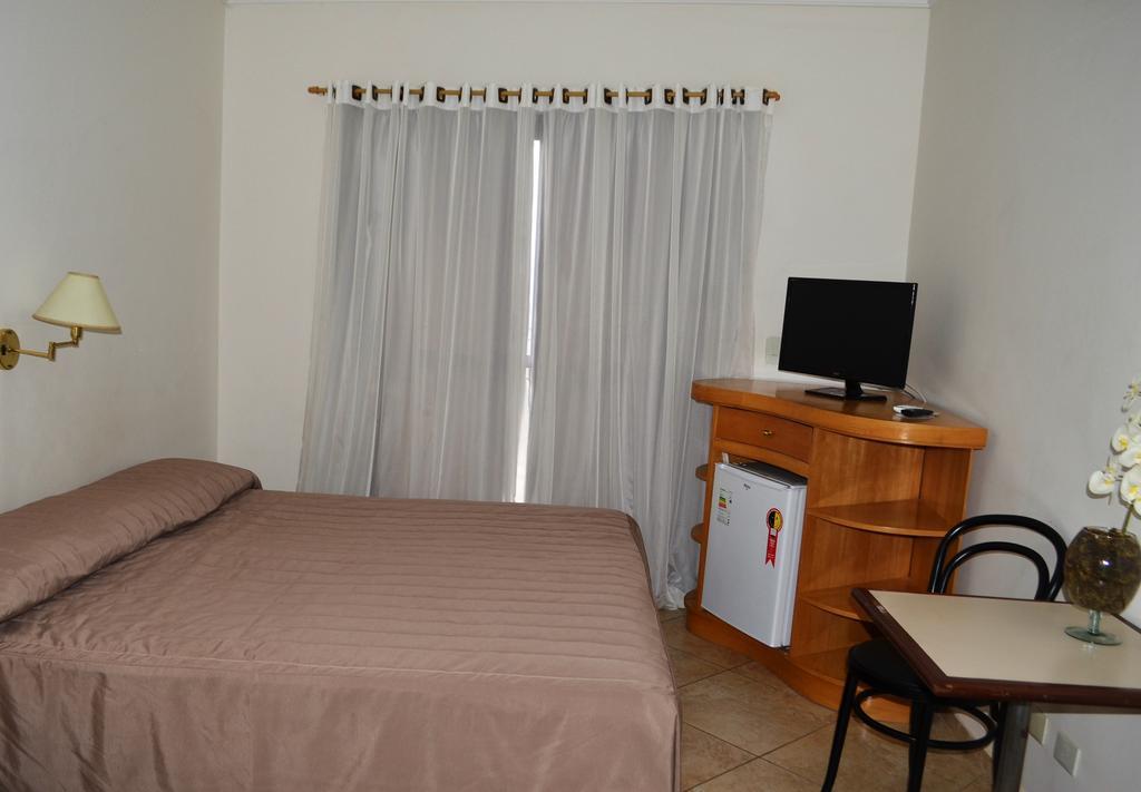 Hotel Sao Luiz Águas de Lindóia الغرفة الصورة